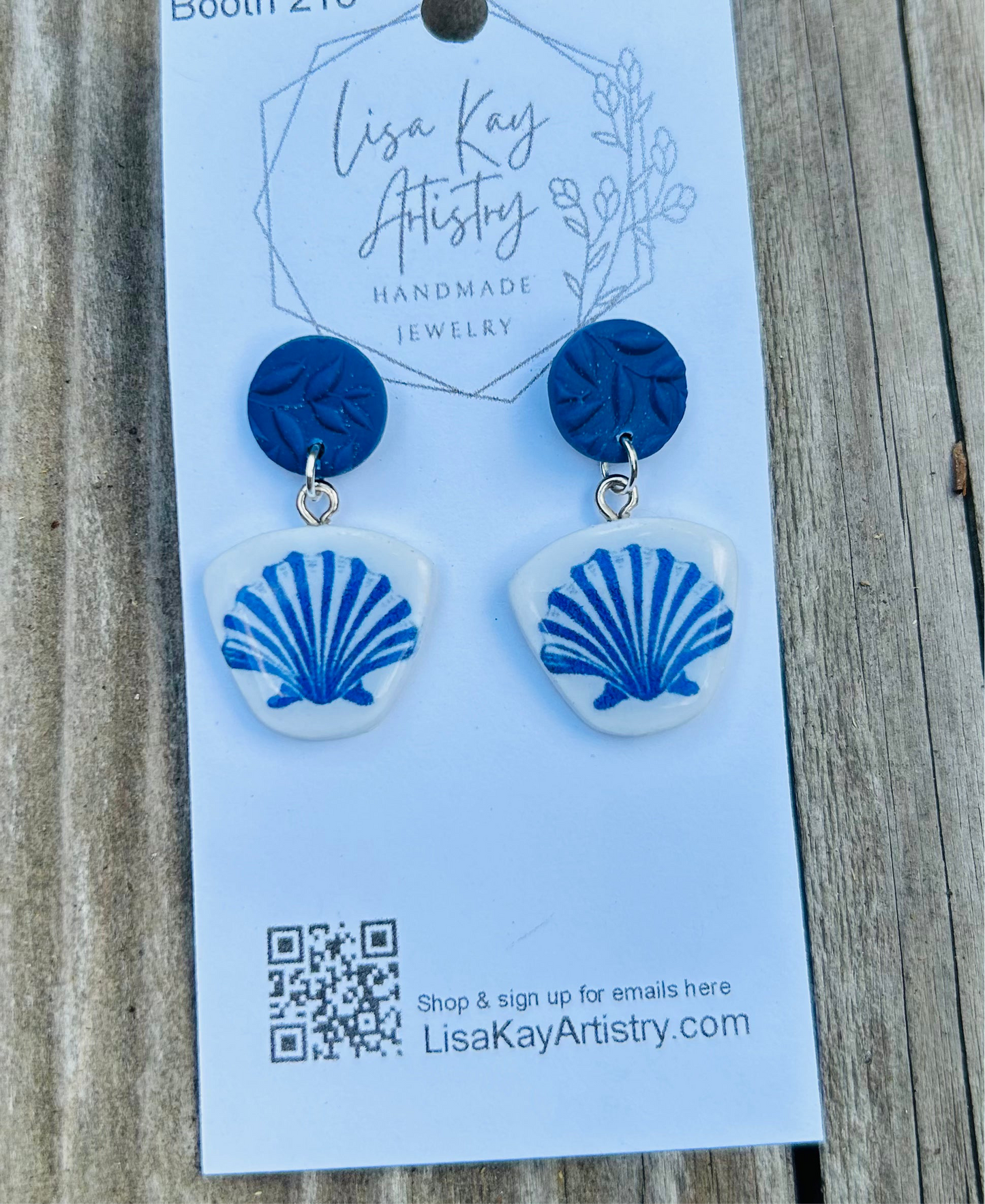 Delft Seaside Dangle Scollop Shell Small 2 Piece