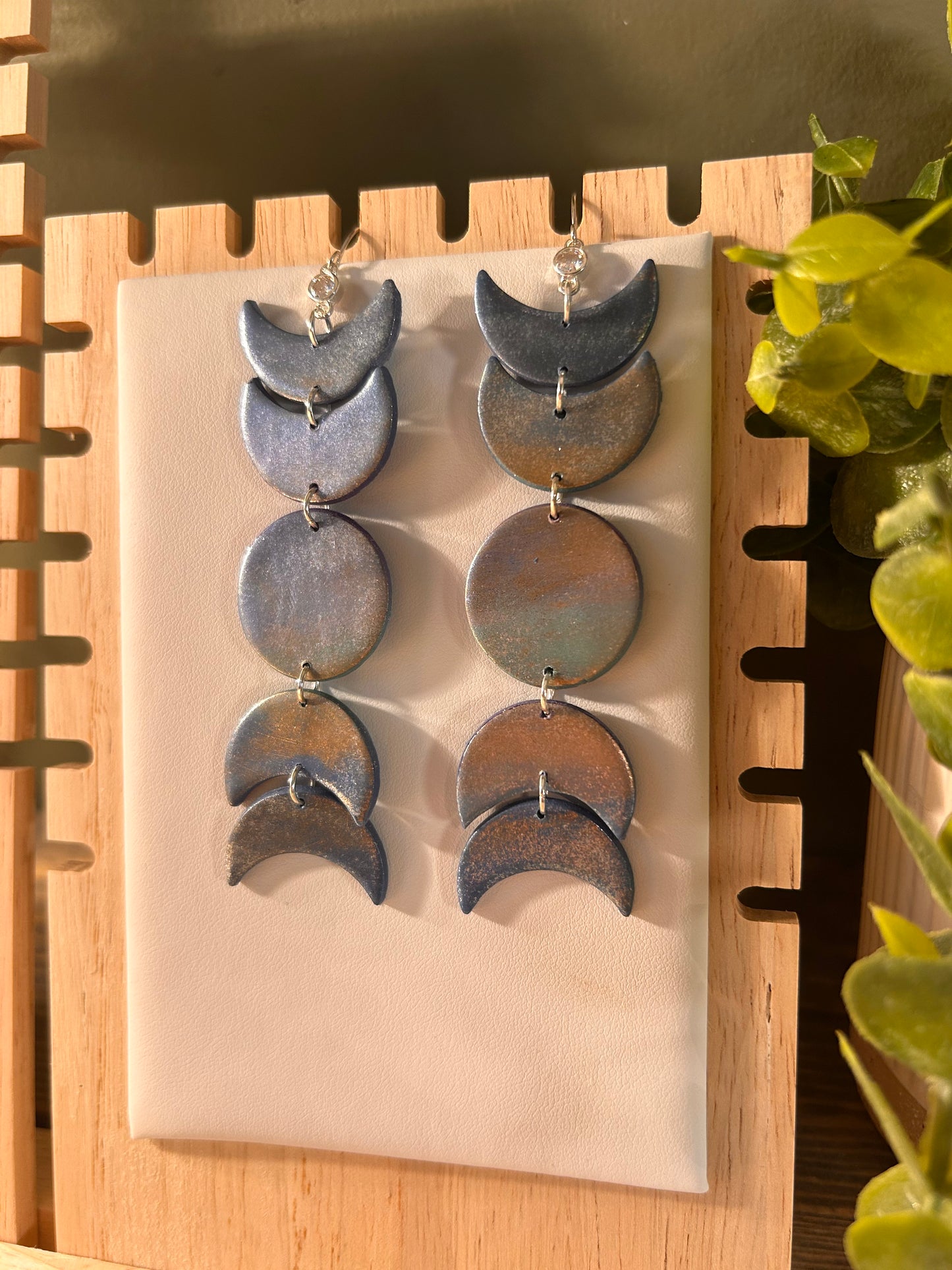 Statement Northern Lights Golden Hour Moon Phase