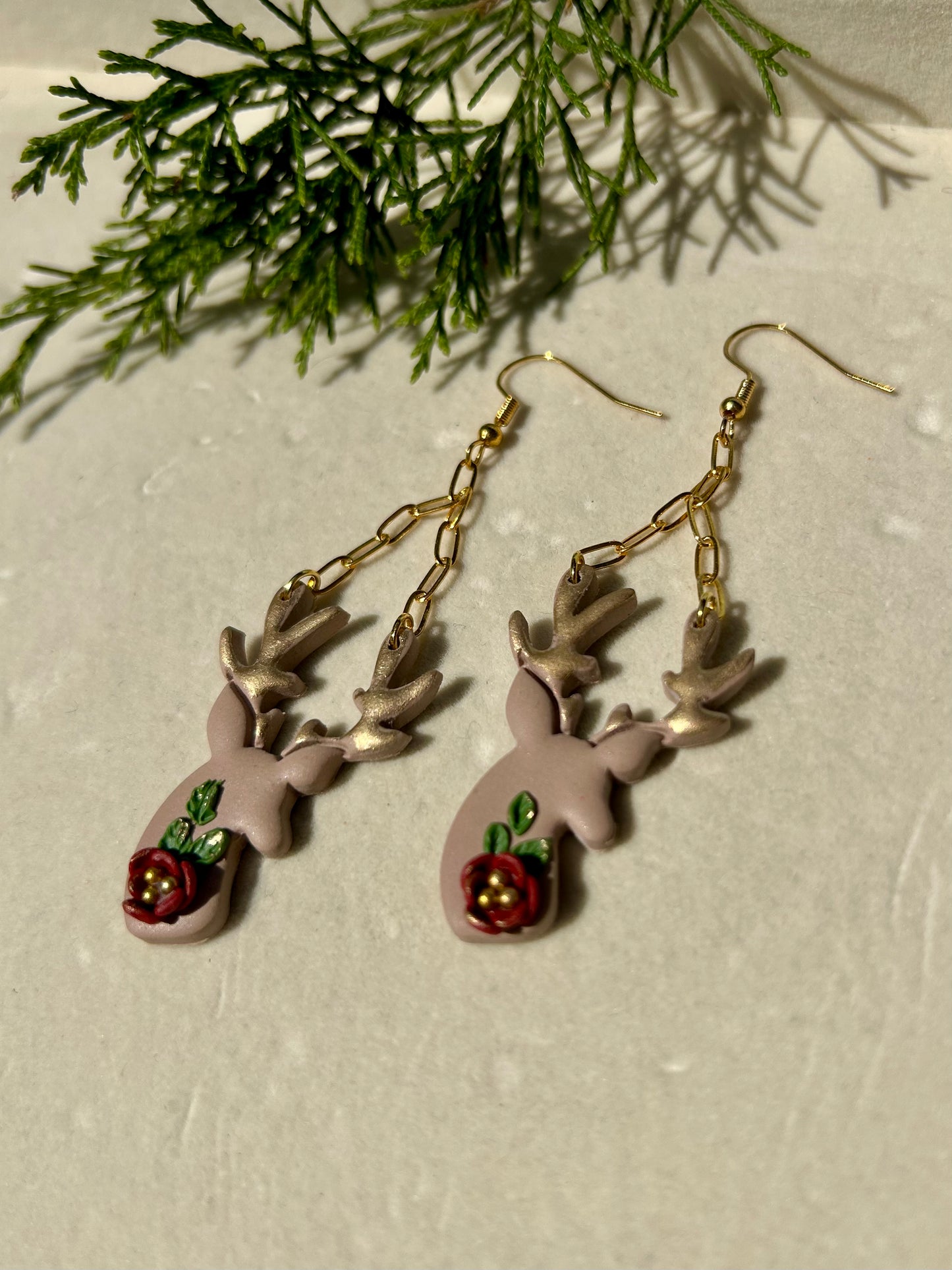PREORDER Reindeer Chain Dangles