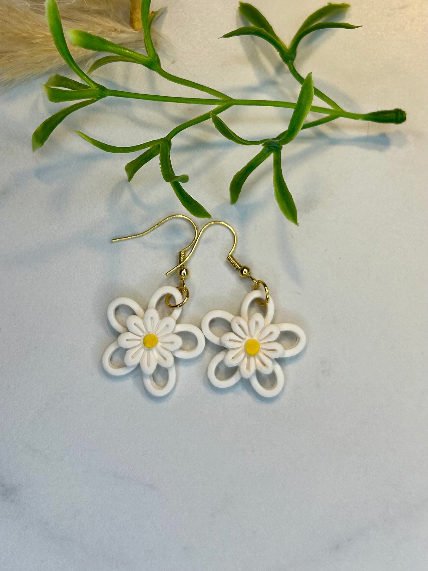 Double Daisy Loops