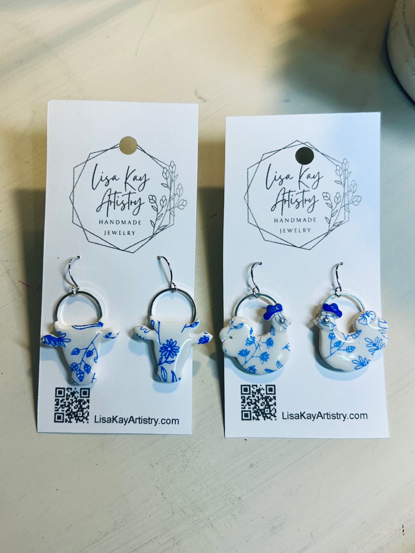 Blue or Red Chinioserie Chicken Dangle
