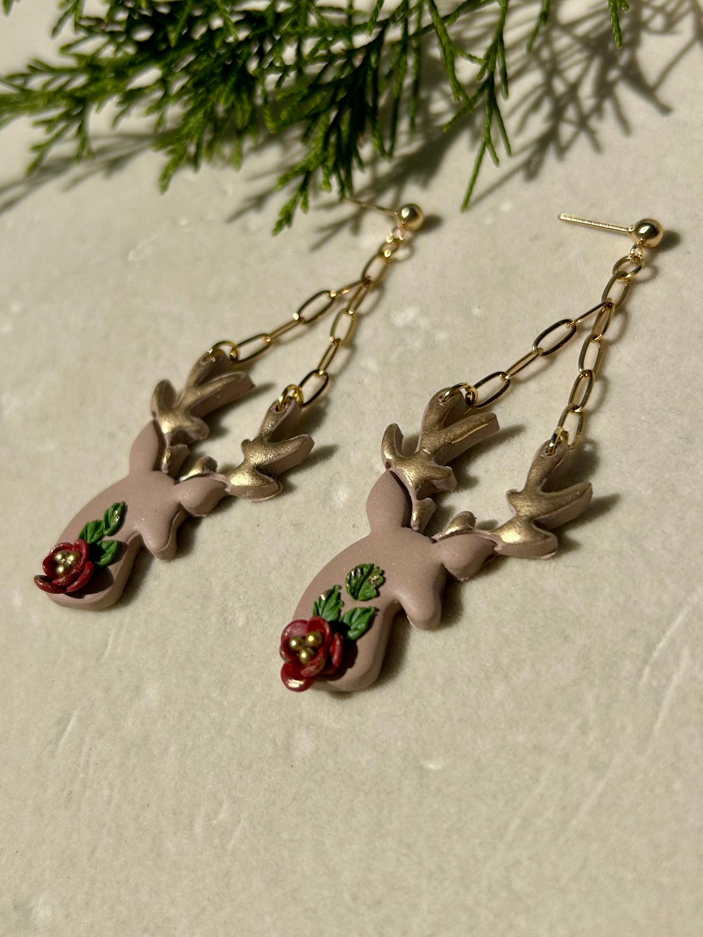 PREORDER Reindeer Chain Dangles