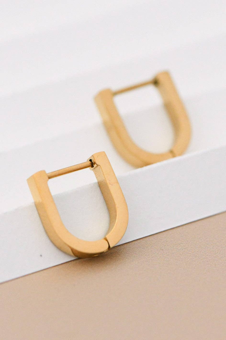 18K Gold Plated Waterproof Stainless Steel Hinged Hoop Earrings - 7116
