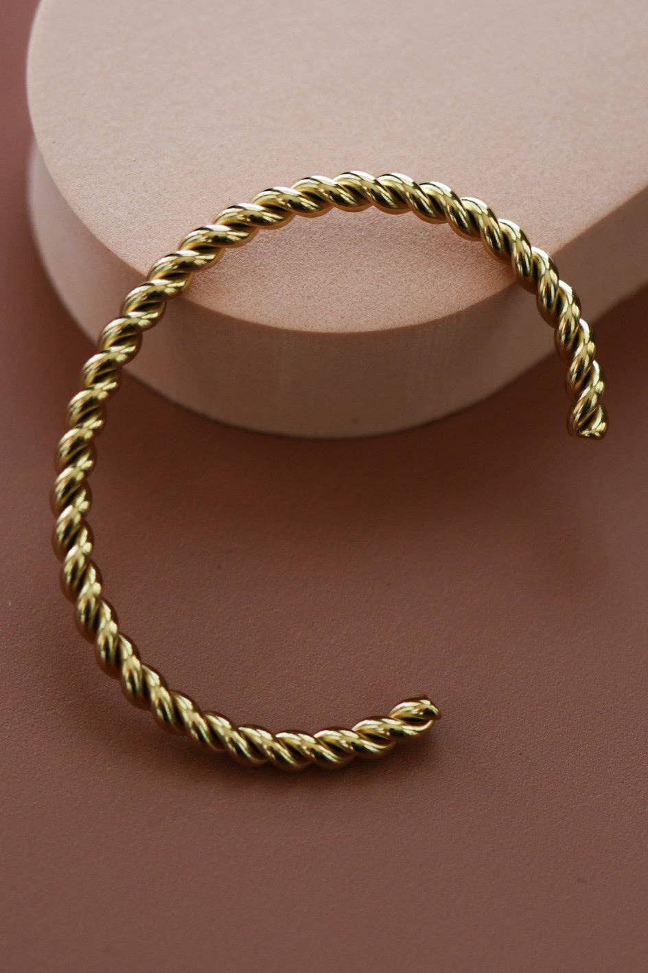 18K Gold Plated Bracelet - Stainless Steel Cuff - 7204