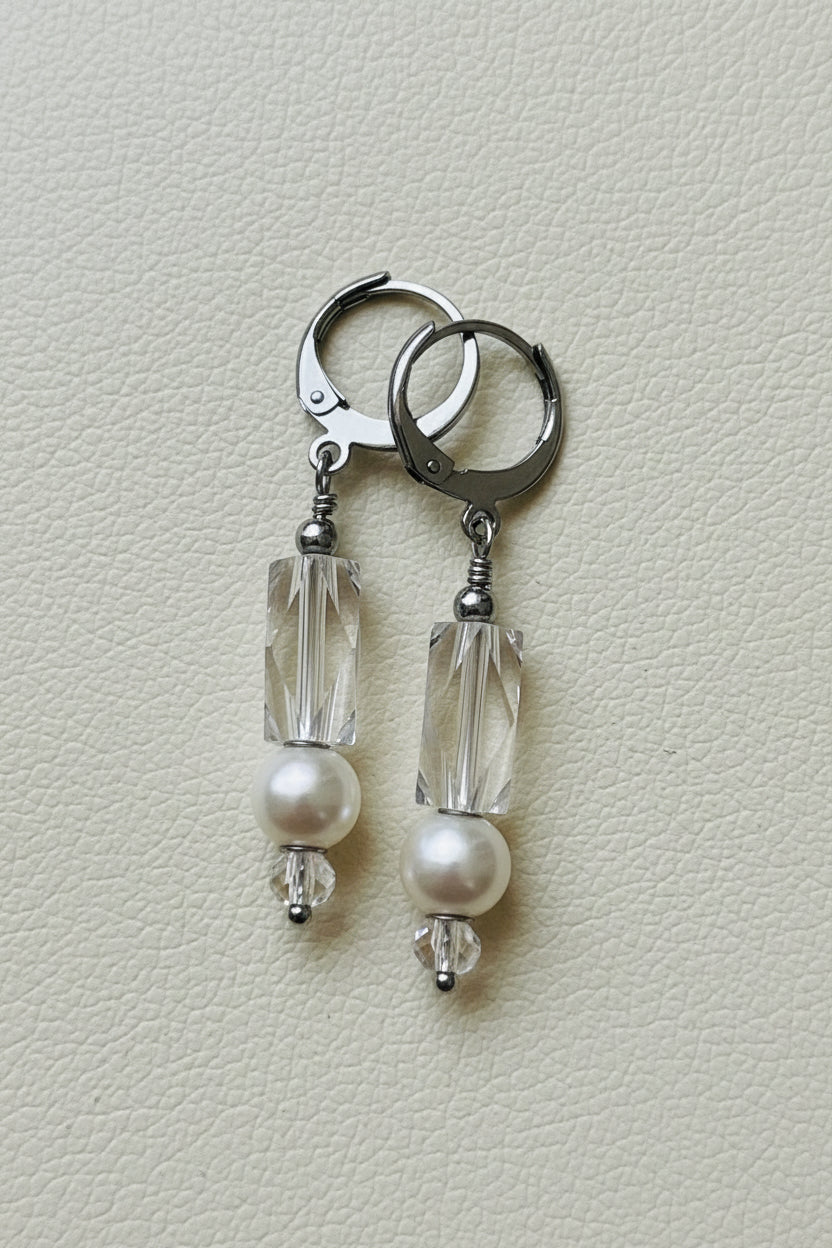 Pearl Earrings in Stainless Steel