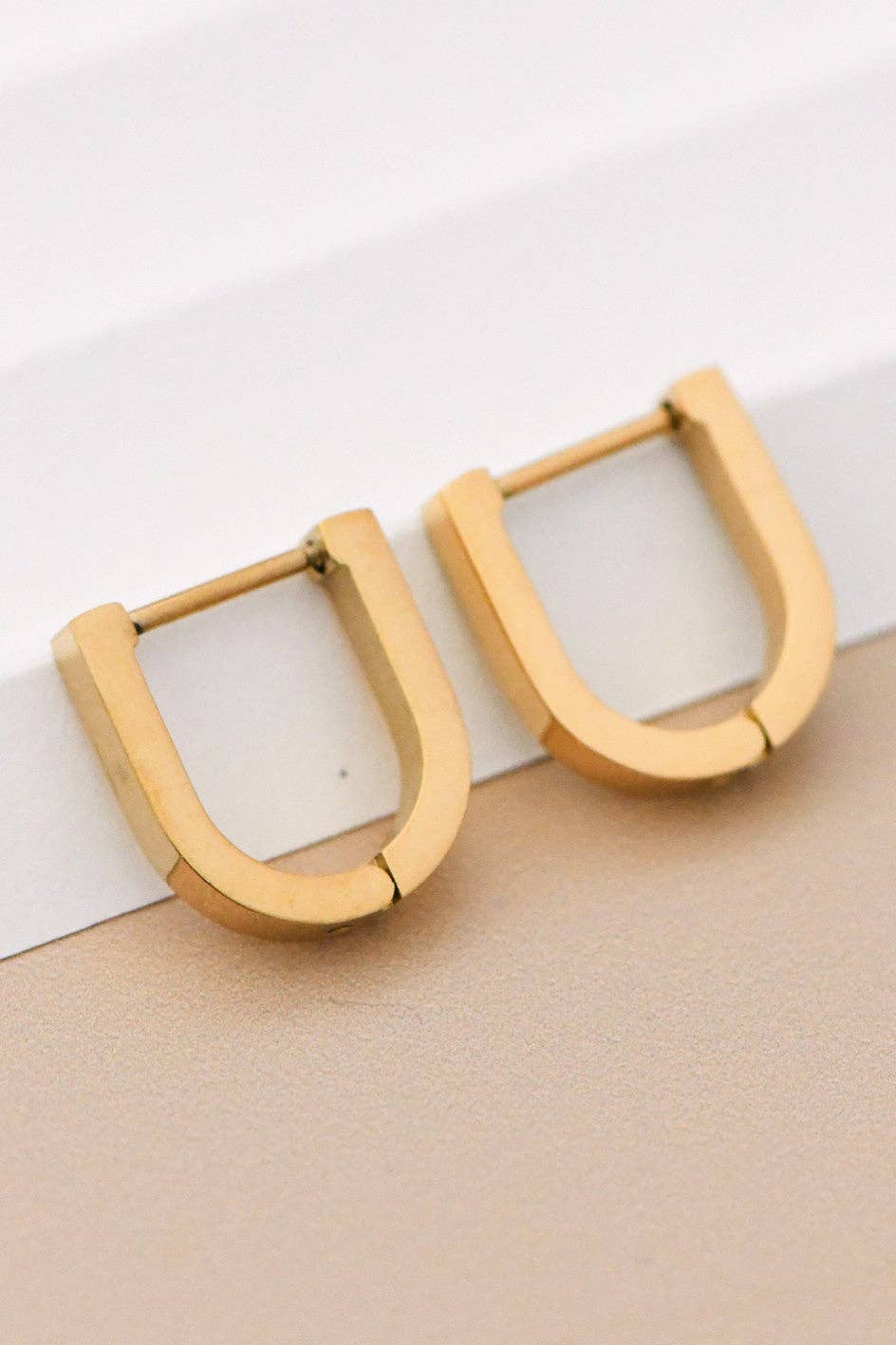 18K Gold Plated Waterproof Stainless Steel Hinged Hoop Earrings - 7116
