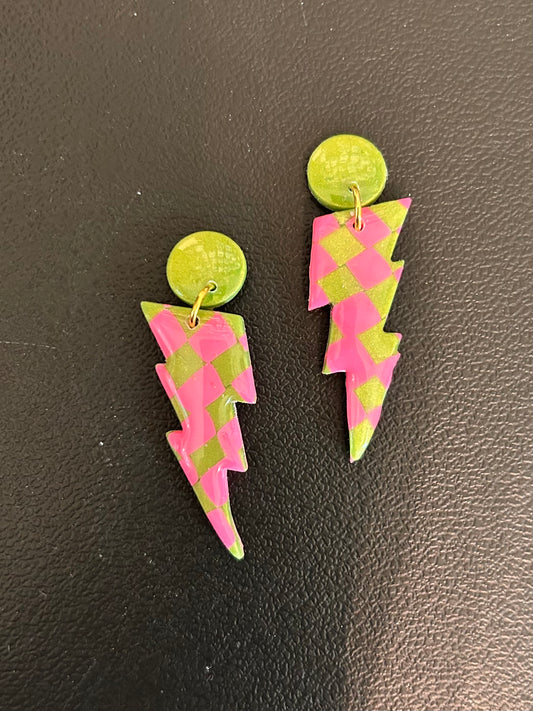 Lightening Pink Green