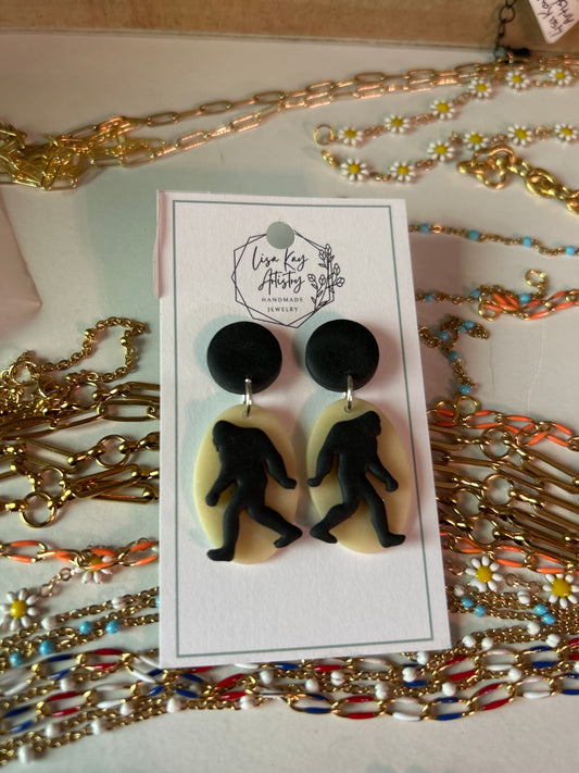 Big Foot Earrings or Studs