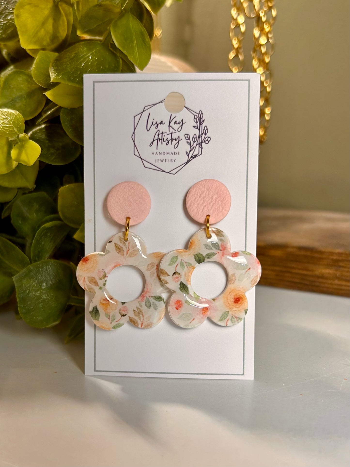 Buttercream and Pink 5 petal flower Garden Party