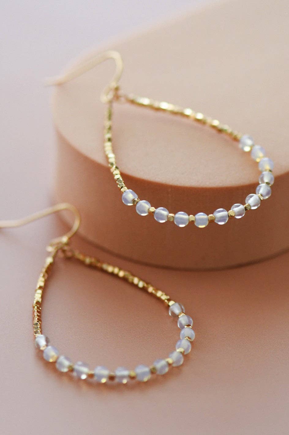Opal Stone Beaded Teardrop Wire Earrings - 7275
