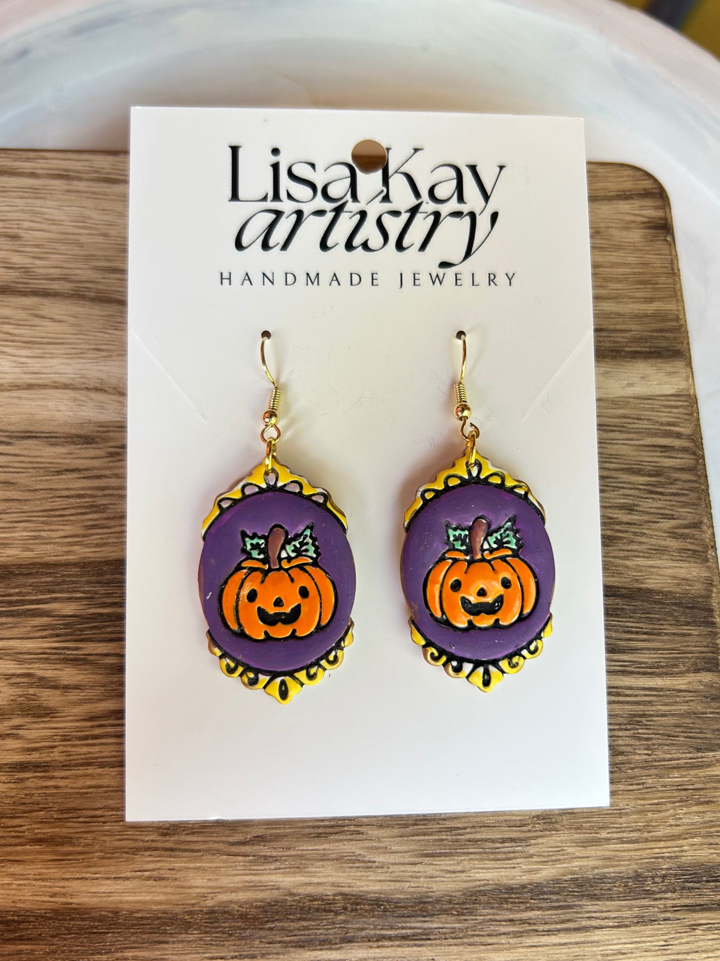 Dopamine Jack-o'-Lantern Cameo Earrings