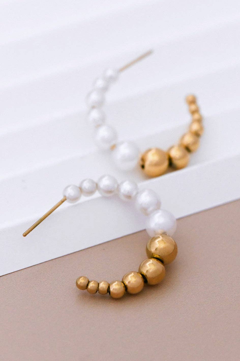 Pearl and Gold Beaded - 18K Gold Plated Stainless Steel Hoop Earrings - 7131