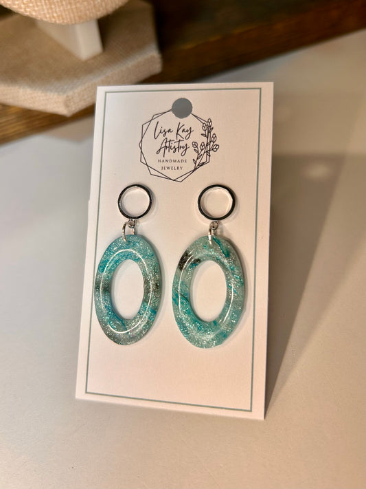 Northern Lights Open Oval Medium in Teal Blue Aqua Black