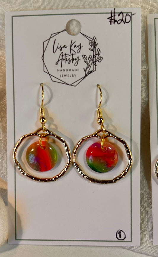 Rainbow captive circles