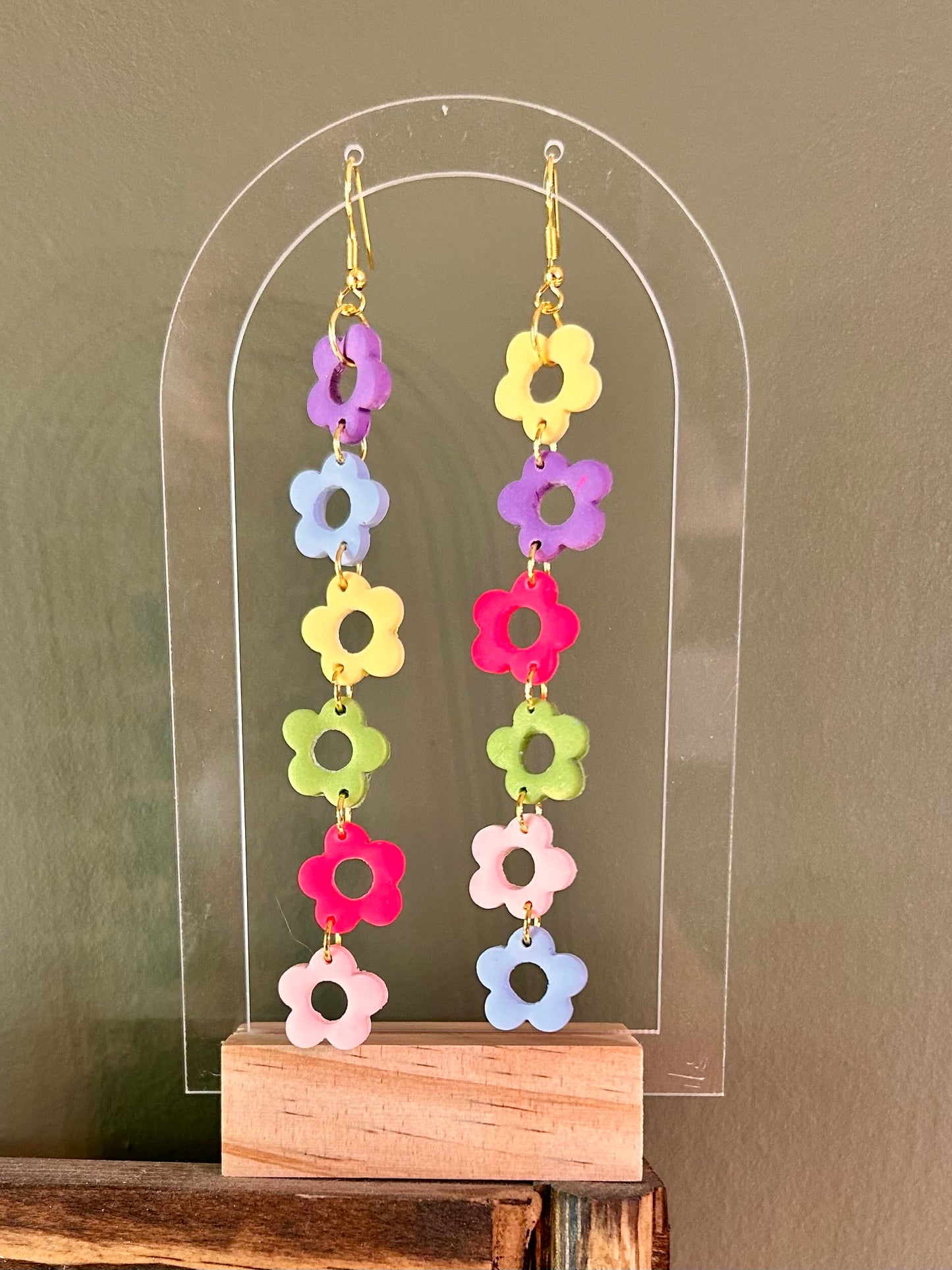 Flower Power Chain Dangle