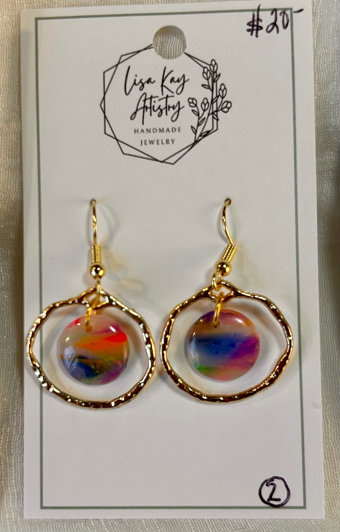Rainbow captive circles