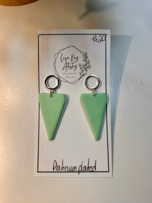 Triangles in Platinum Mint