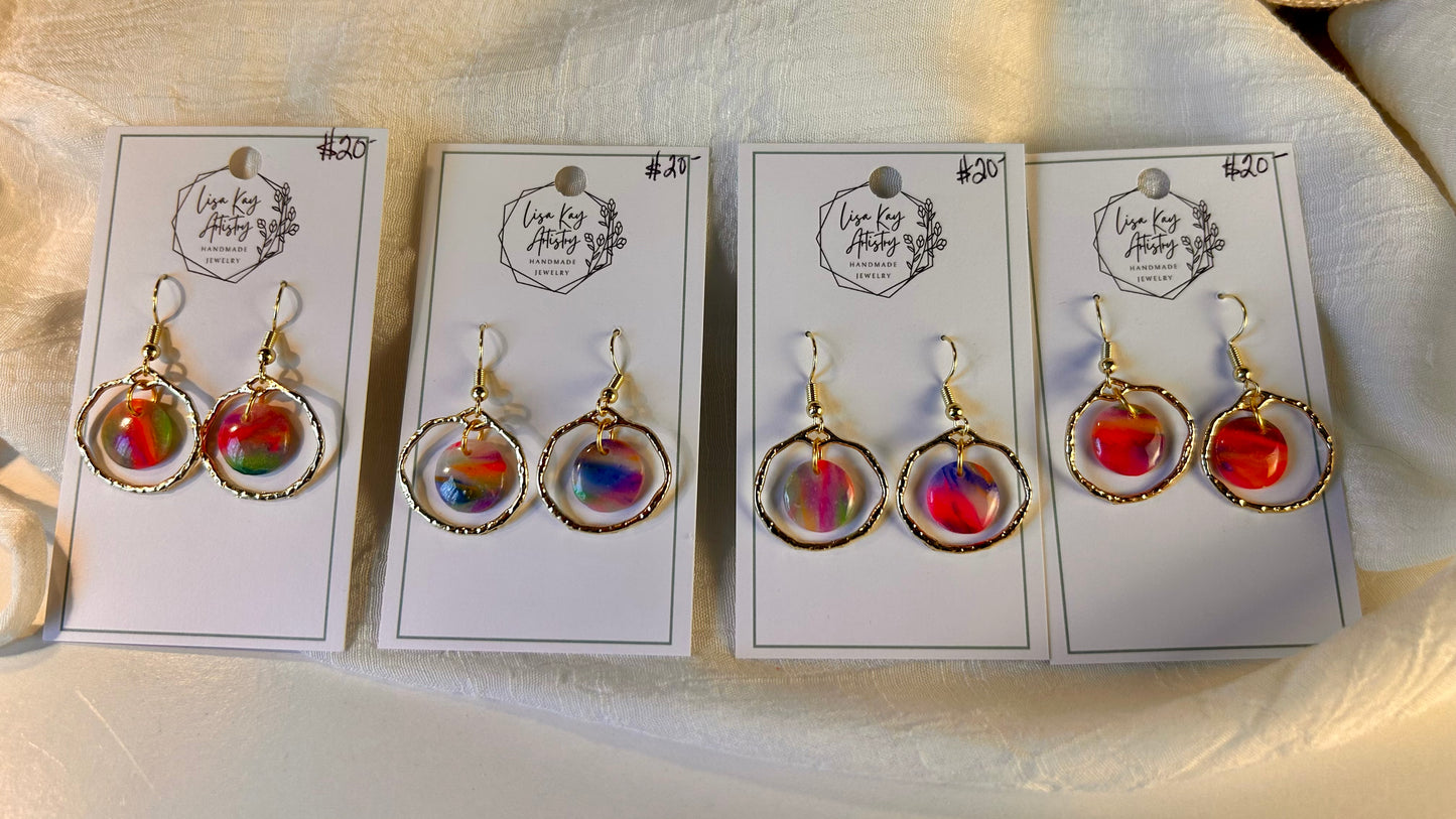 Rainbow captive circles