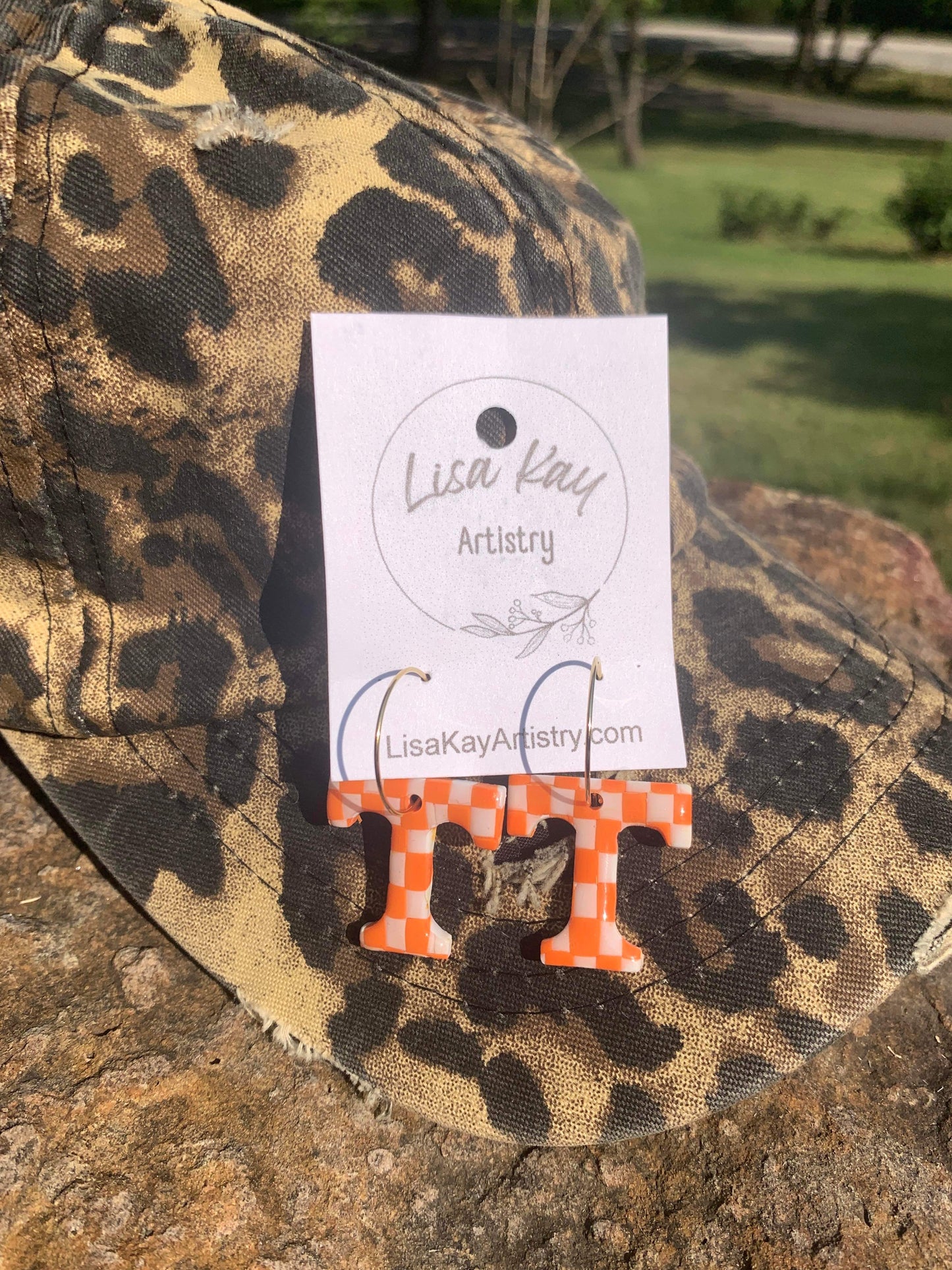 Tennessee Checkerboard T - 1 inch on hoops, hooks or ball studs