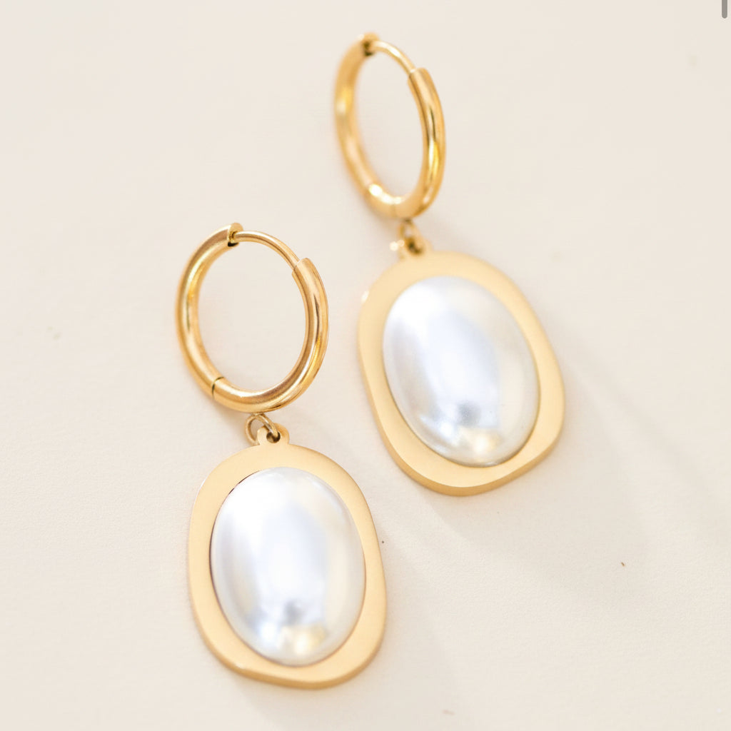 Pearl Earrings in 18k Gold Plate, Tarnish Resistant