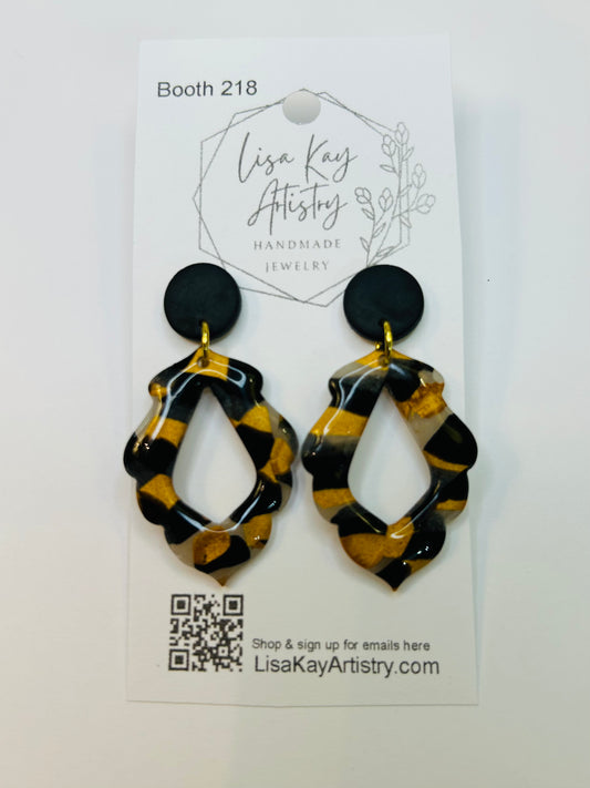 Day & Night Scolloped Dangles