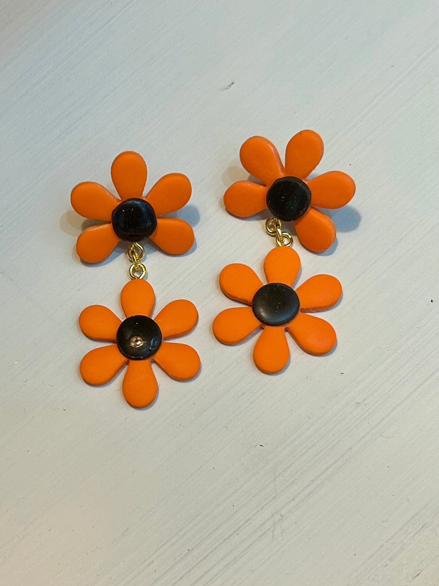 Orange Daisy Chains