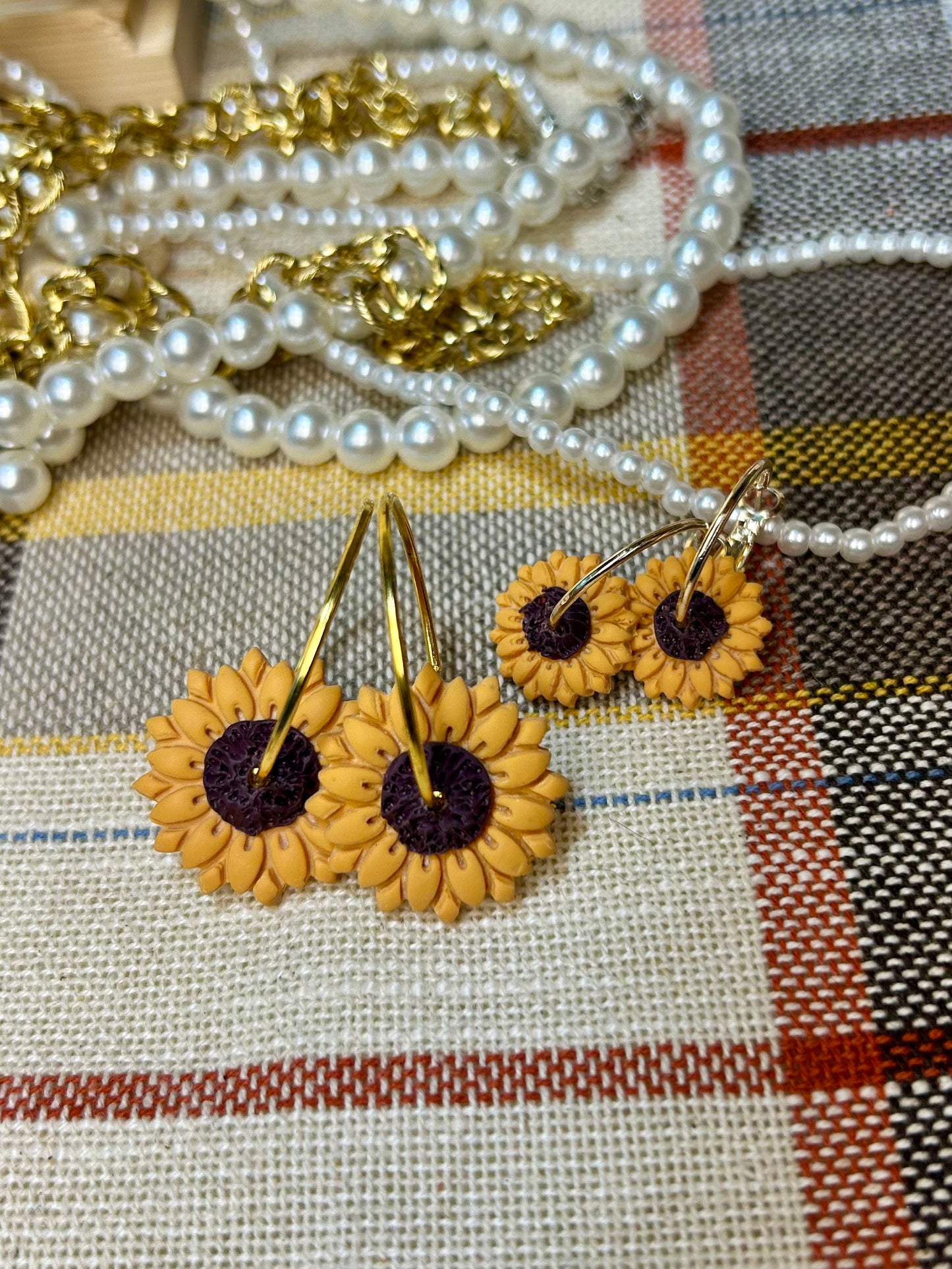 Small Sunflower Hoops