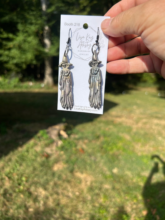 Witch Dangle