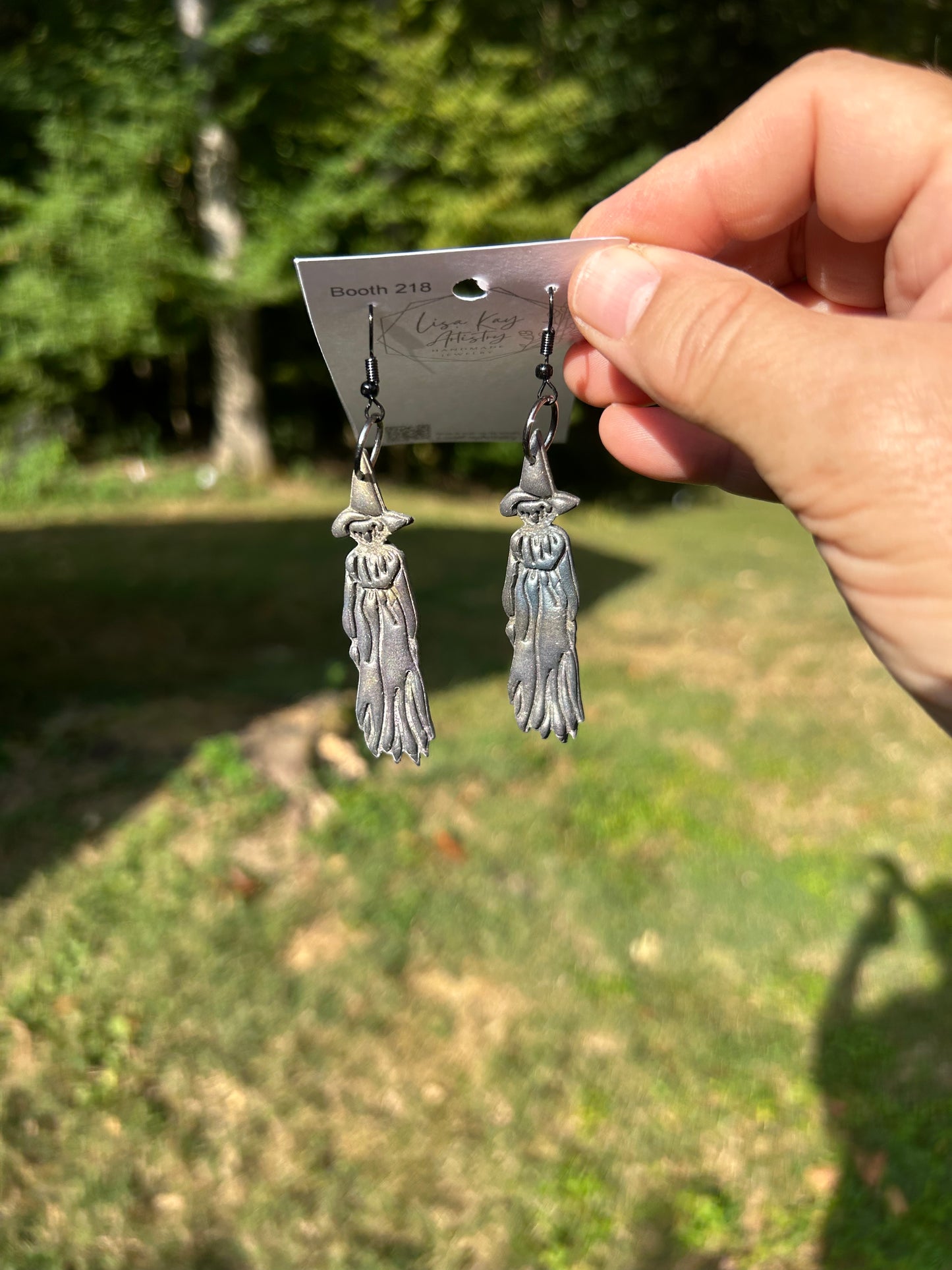 Witch Dangle