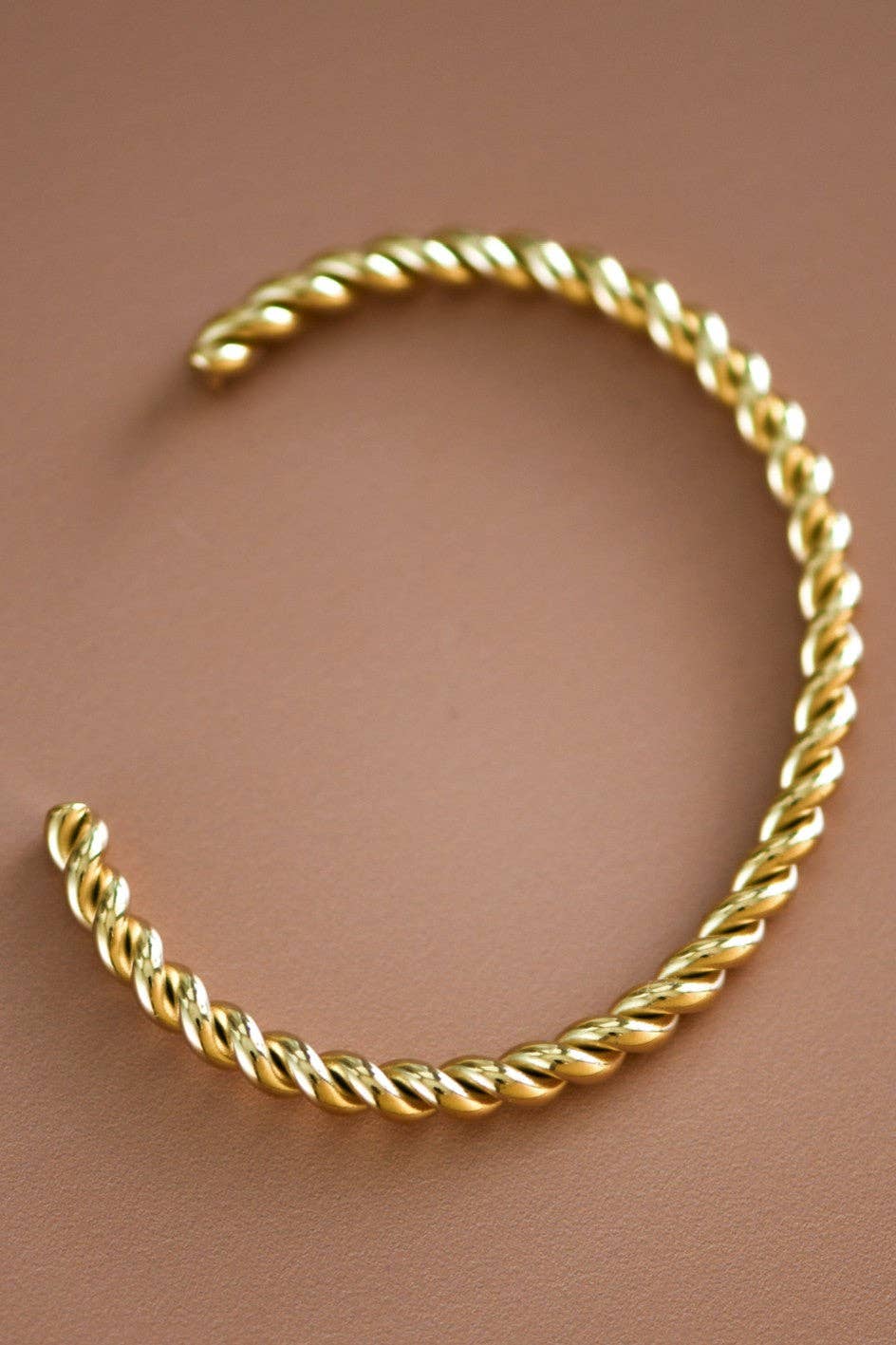 18K Gold Plated Bracelet - Stainless Steel Cuff - 7204
