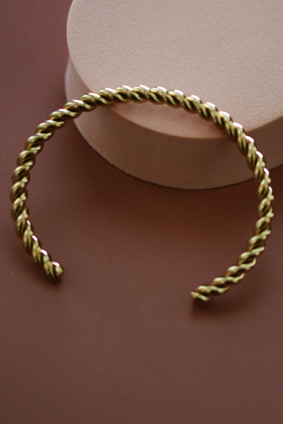 18K Gold Plated Bracelet - Stainless Steel Cuff - 7204