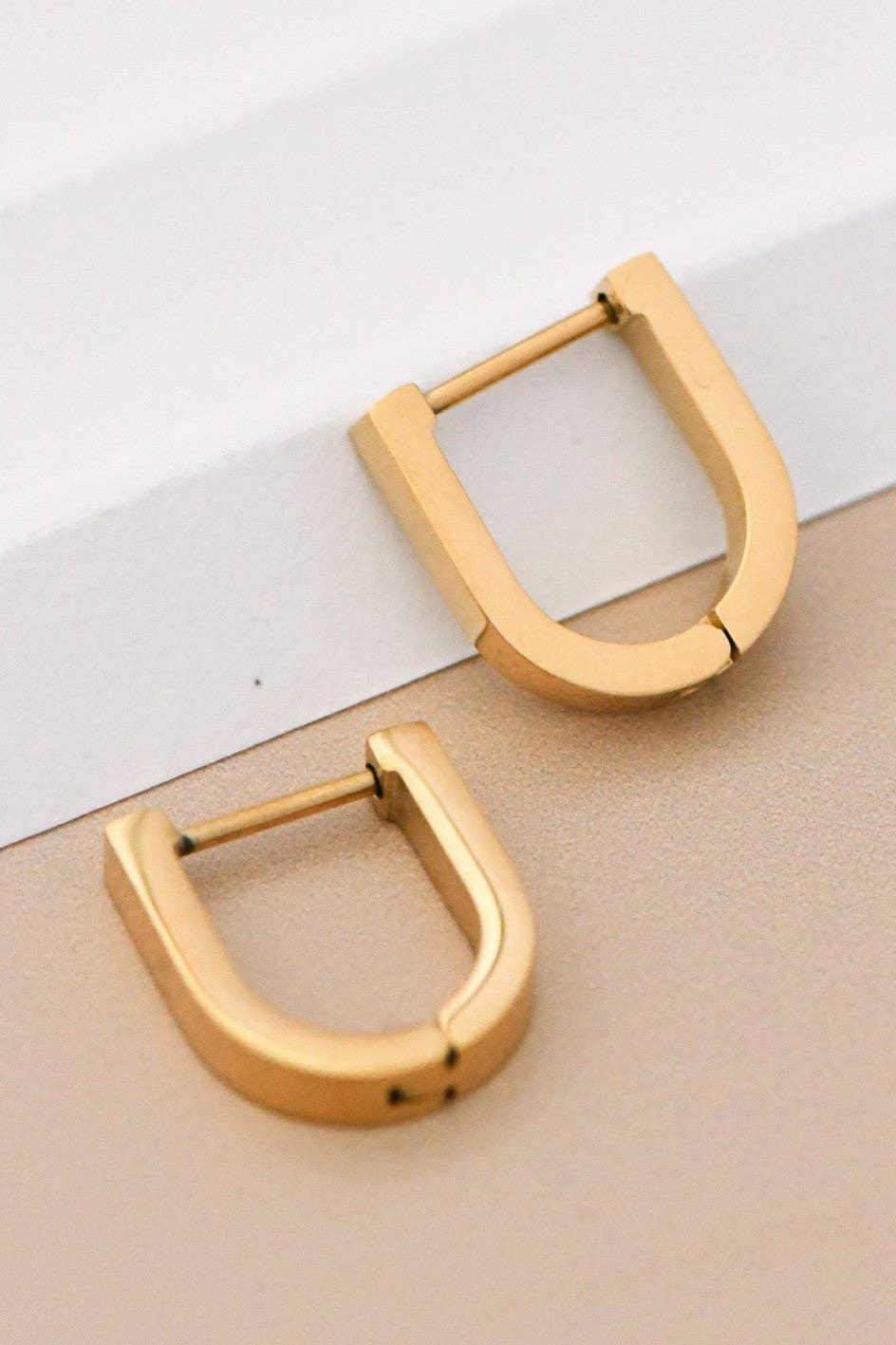18K Gold Plated Waterproof Stainless Steel Hinged Hoop Earrings - 7116